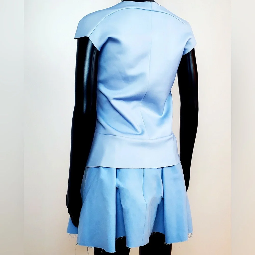 ZARA Abstract Light Blue Portrait Graphic T-Shirt and Skirt Dress Set - Picture 4 of 8